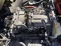 三菱ふそうキャンタークレーン3段小型（2t・3t）[写真12]