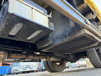 三菱ふそうキャンタークレーン3段小型（2t・3t）[写真15]