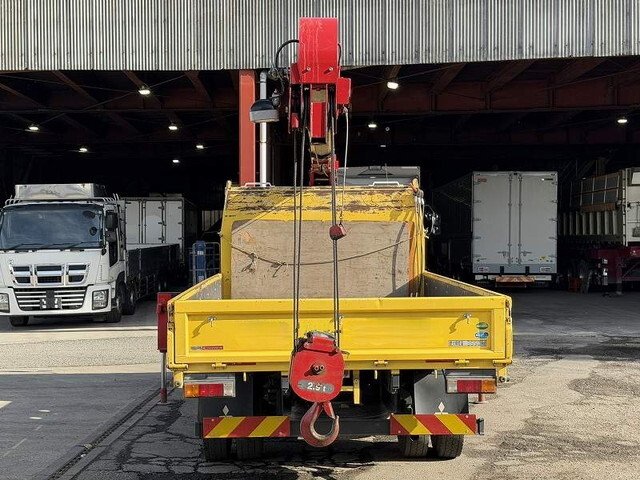 三菱ふそうキャンタークレーン3段小型（2t・3t）[写真21]