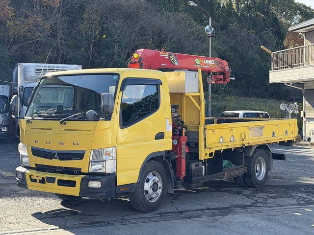 三菱ふそうキャンタークレーン3段小型（2t・3t）[写真03]