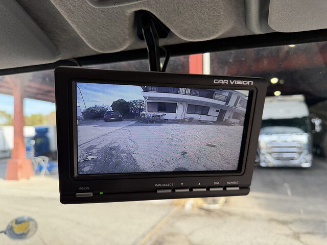 三菱ふそうキャンタークレーン3段小型（2t・3t）[写真32]