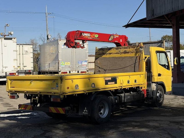 三菱ふそうキャンタークレーン3段小型（2t・3t）[写真04]