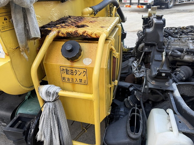 三菱ふそうキャンターパッカー車（塵芥車）小型（2t・3t）[写真22]