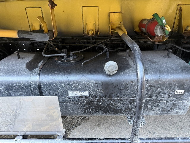 三菱ふそうキャンターパッカー車（塵芥車）小型（2t・3t）[写真31]