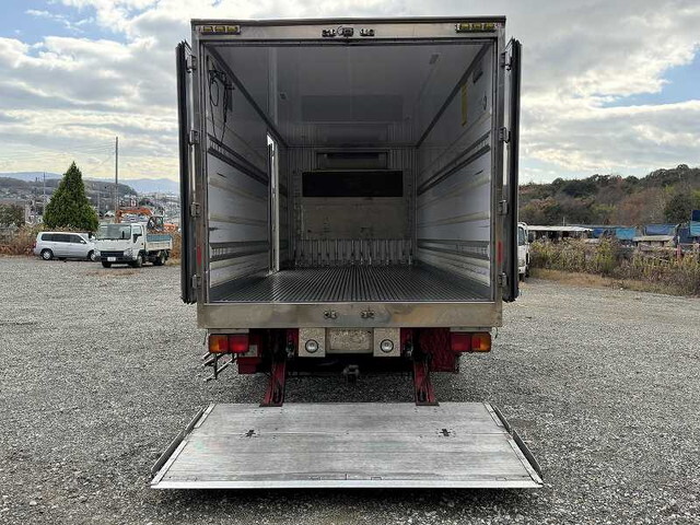 日野レンジャー冷凍車（冷蔵車）中型（4t）[写真19]