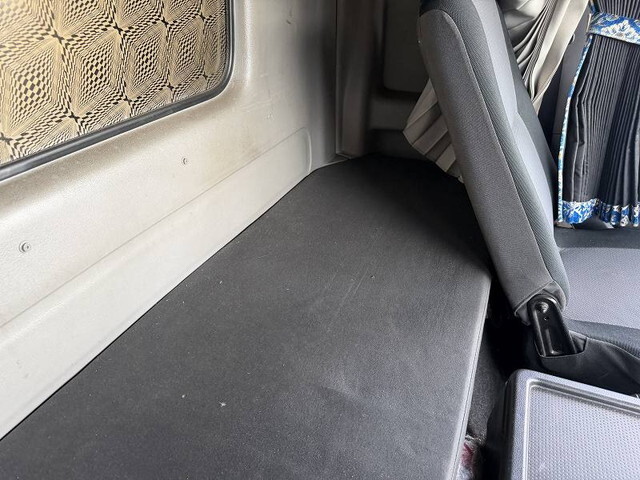 日野レンジャー冷凍車（冷蔵車）中型（4t）[写真38]