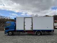 日野レンジャー冷凍車（冷蔵車）中型（4t）[写真07]