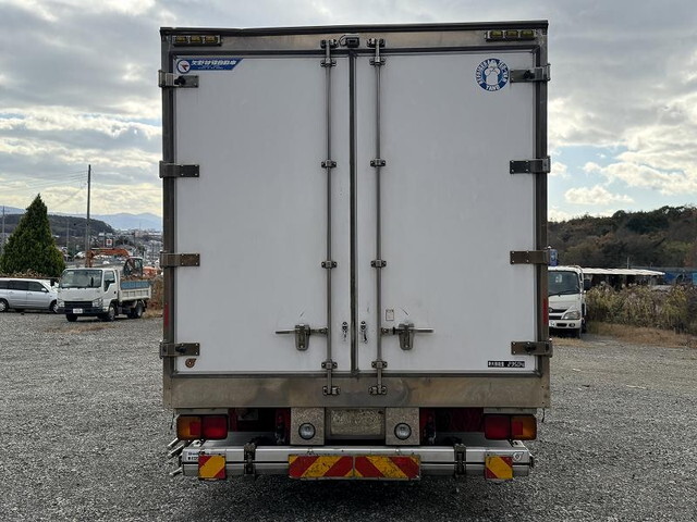 日野レンジャー冷凍車（冷蔵車）中型（4t）[写真07]