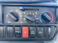 日野デュトロクレーン4段小型（2t・3t）[写真38]