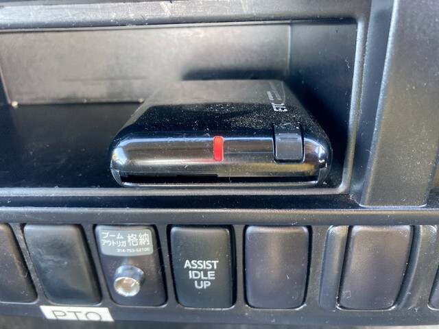 日野デュトロクレーン4段小型（2t・3t）[写真38]