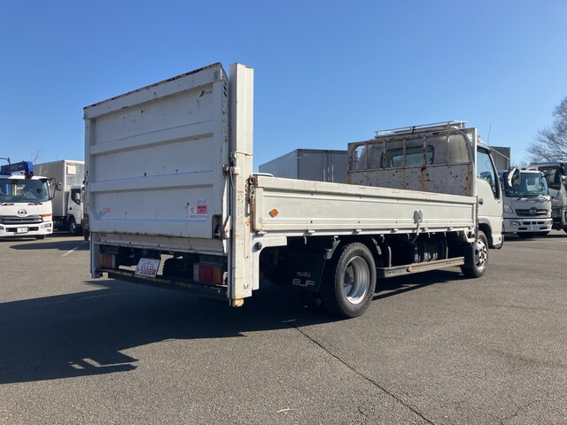 いすゞエルフ平ボディ小型（2t・3t）[写真02]