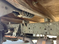 いすゞエルフ平ボディ小型（2t・3t）[写真23]