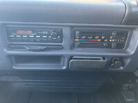 いすゞエルフ平ボディ小型（2t・3t）[写真36]