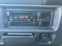 いすゞエルフ平ボディ小型（2t・3t）[写真38]