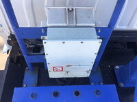 いすゞエルフ高所作業車小型（2t・3t）[写真14]