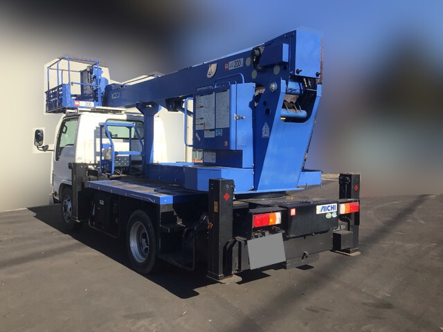 いすゞエルフ高所作業車小型（2t・3t）[写真04]