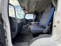 いすゞギガ冷凍車（冷蔵車）大型（10t）[写真11]