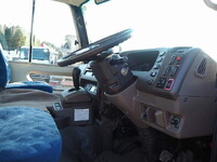 三菱ふそうローザマイクロバス[写真38]