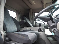 UDトラックスコンドルクレーン3段増トン（6t・8t）[写真37]