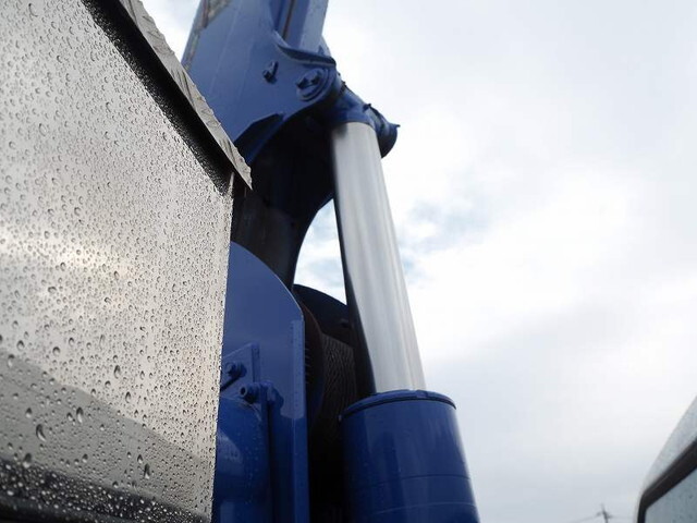 いすゞフォワードクレーン4段中型（4t）[写真11]