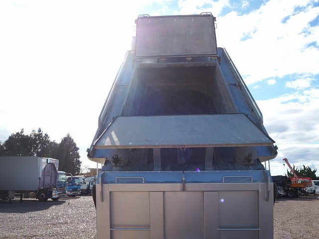 三菱ふそうスーパーグレート深ダンプ（土砂禁ダンプ）大型（10t）[写真30]