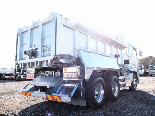 三菱ふそうスーパーグレート深ダンプ（土砂禁ダンプ）大型（10t）[写真04]