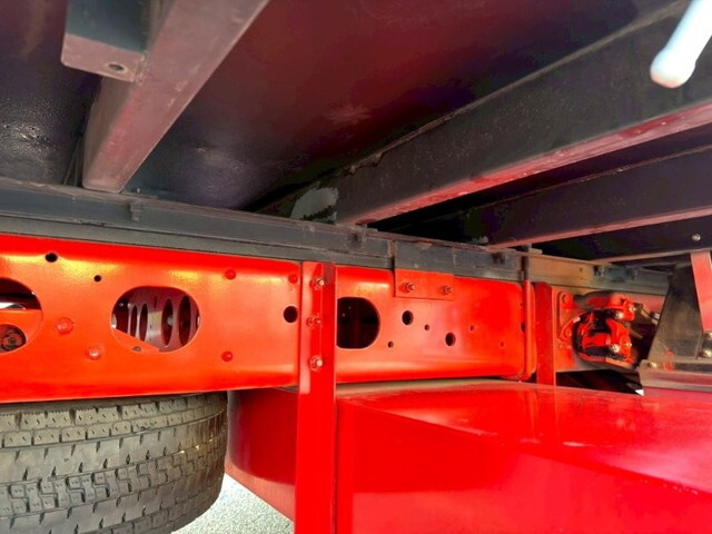 三菱ふそうファイタークレーン5段増トン（6t・8t）[写真12]