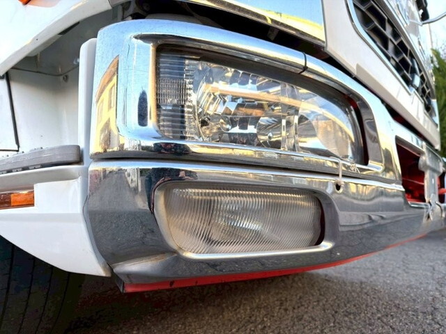 三菱ふそうファイタークレーン5段増トン（6t・8t）[写真24]