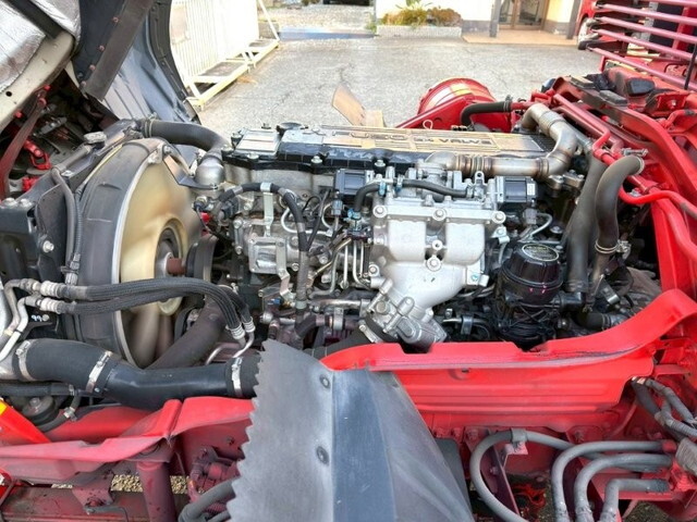 三菱ふそうファイタークレーン5段増トン（6t・8t）[写真25]