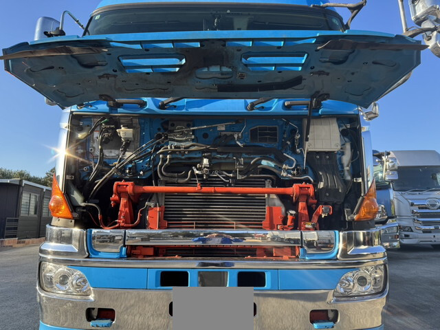 日野プロフィア平ボディ大型（10t）[写真14]