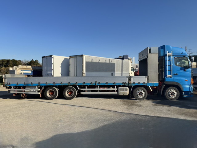 日野プロフィア平ボディ大型（10t）[写真06]