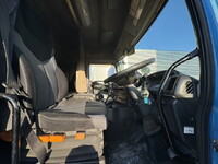 日野プロフィア平ボディ大型（10t）[写真09]