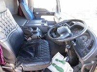 いすゞギガアルミウイング大型（10t）[写真17]