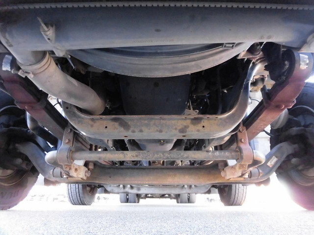 いすゞギガアルミウイング大型（10t）[写真25]