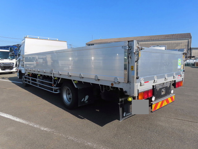 三菱ふそうファイターアルミブロック増トン（6t・8t）[写真03]