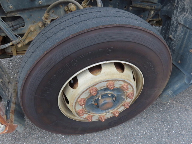 日野プロフィアダンプ大型（10t）[写真12]