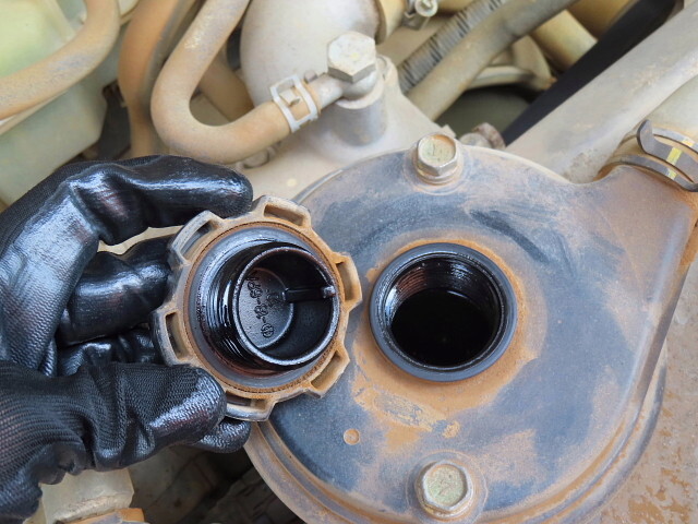 日野プロフィアダンプ大型（10t）[写真16]