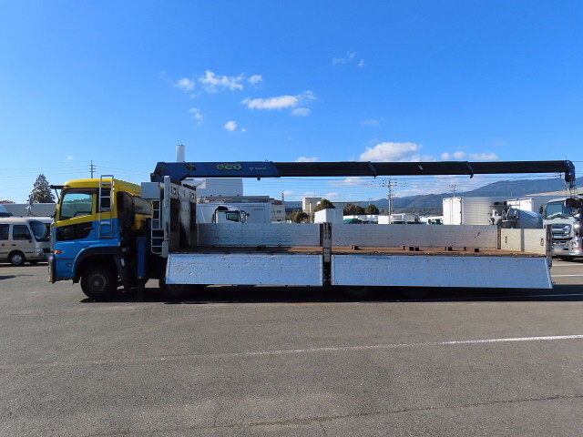 UDトラックスクオンクレーン4段大型（10t）[写真25]