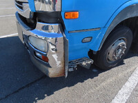 UDトラックスクオンクレーン4段大型（10t）[写真36]