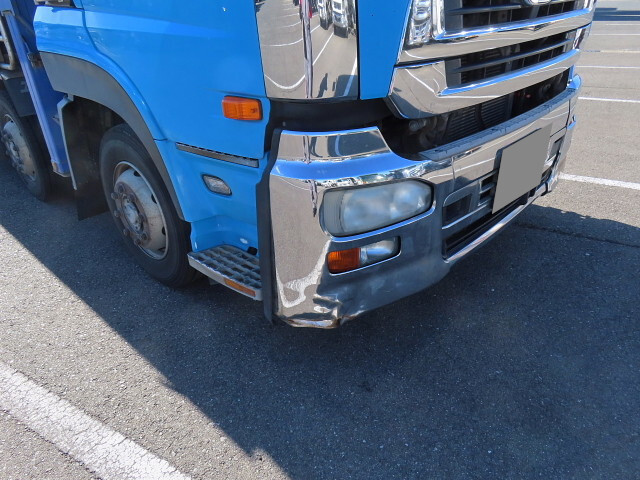 UDトラックスクオンクレーン4段大型（10t）[写真36]