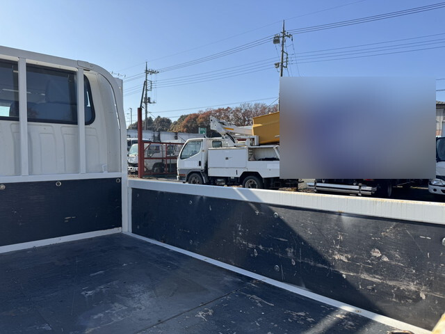 いすゞエルフダブルキャブ（Wキャブ）小型（2t・3t）[写真10]