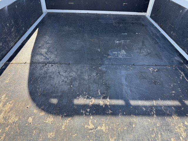 いすゞエルフダブルキャブ（Wキャブ）小型（2t・3t）[写真12]