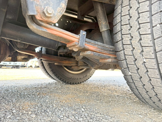 いすゞエルフダブルキャブ（Wキャブ）小型（2t・3t）[写真15]