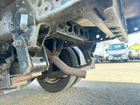 いすゞエルフダブルキャブ（Wキャブ）小型（2t・3t）[写真19]