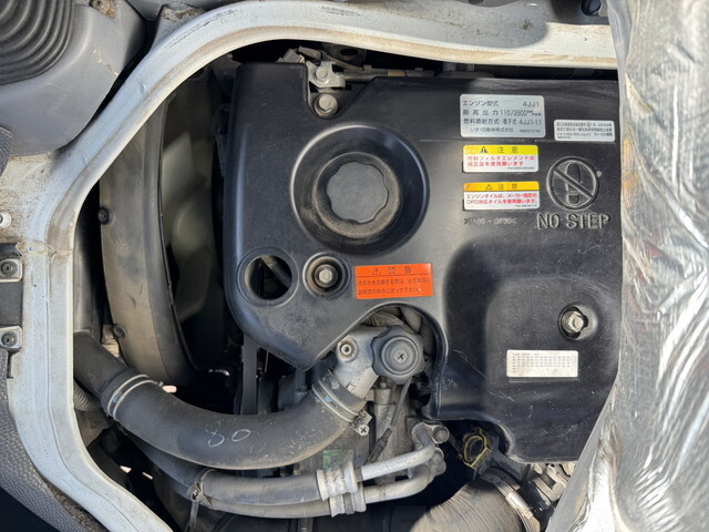 いすゞエルフダブルキャブ（Wキャブ）小型（2t・3t）[写真22]