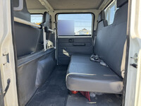 いすゞエルフダブルキャブ（Wキャブ）小型（2t・3t）[写真24]