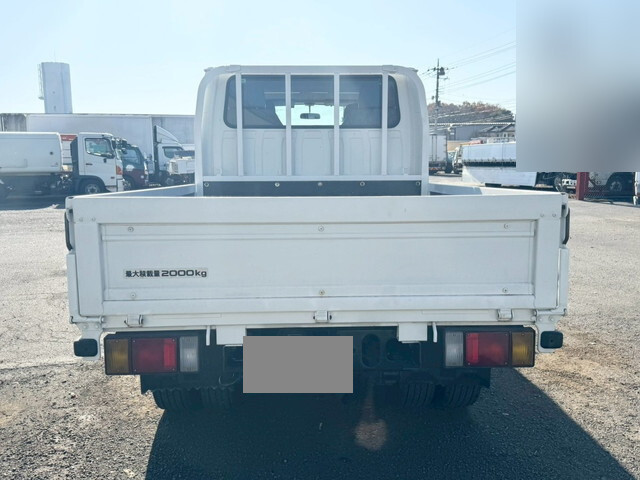 いすゞエルフダブルキャブ（Wキャブ）小型（2t・3t）[写真05]