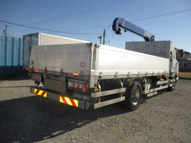 三菱ふそうファイタークレーン4段増トン（6t・8t）[写真02]