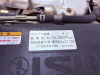 いすゞエルフパネルバン小型（2t・3t）[写真21]