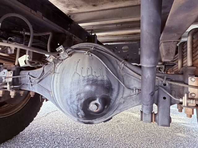 いすゞエルフパネルバン小型（2t・3t）[写真26]